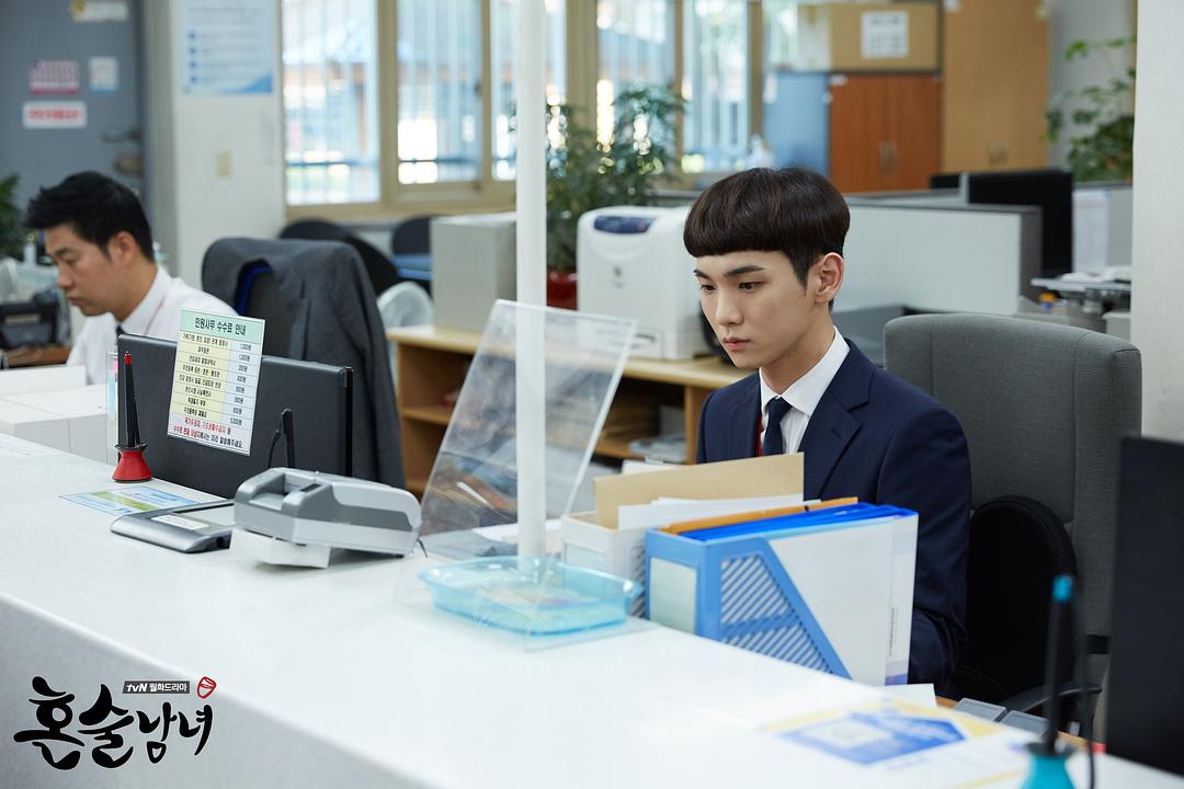 《独酌男女》剧照第24张图片