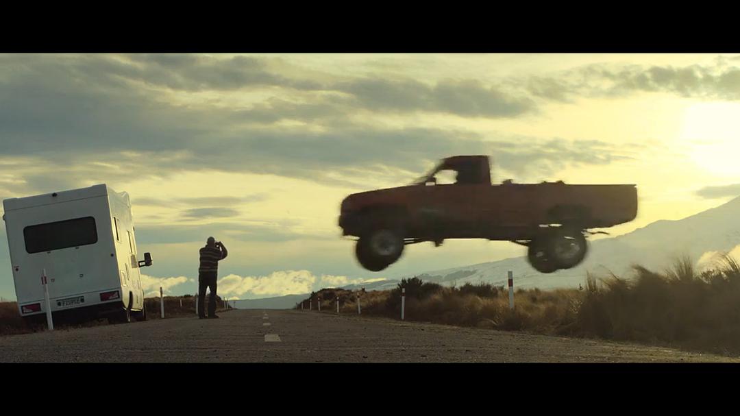 《追捕野蛮人》剧照第41张图片