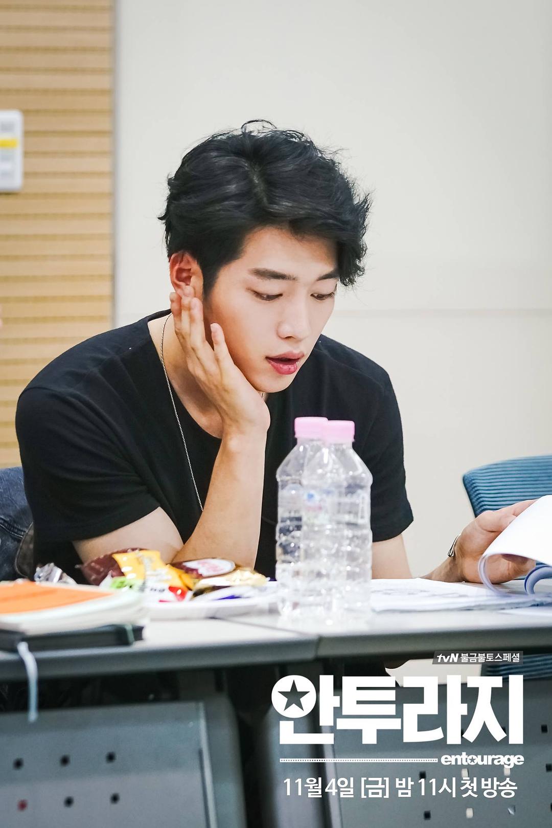 《明星伙伴》剧照第42张图片