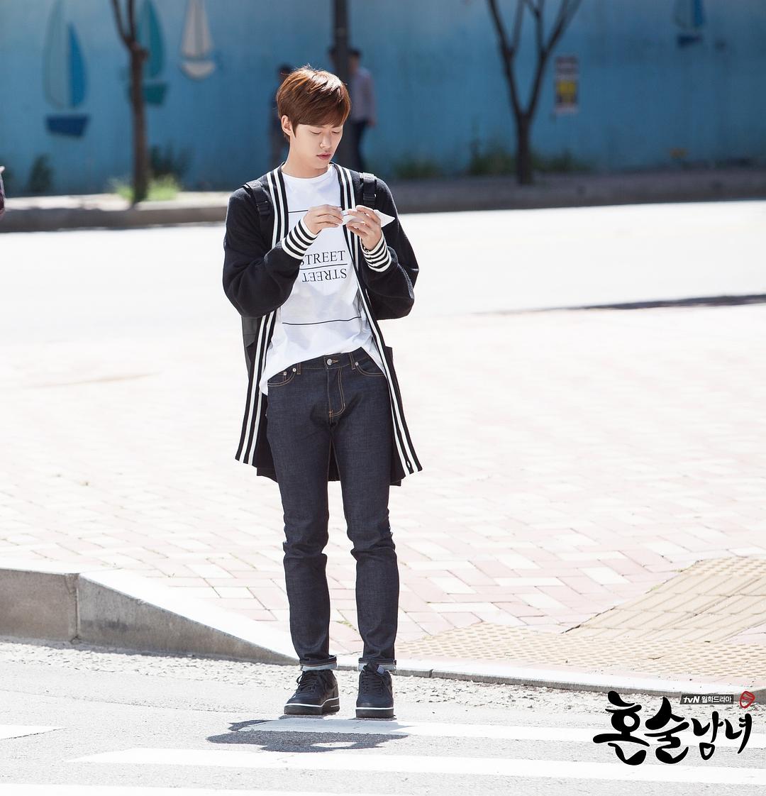 《独酌男女》剧照第10张图片