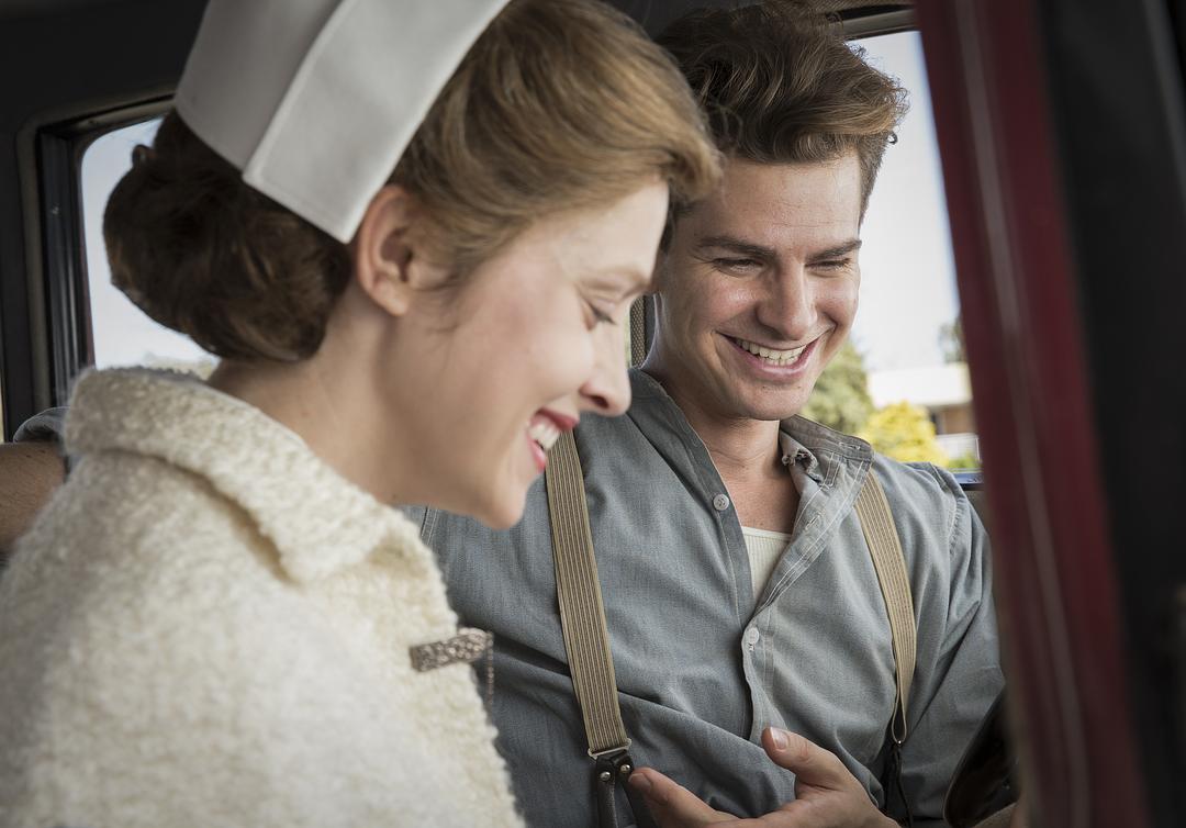 《血战钢锯岭》海报第16张图片