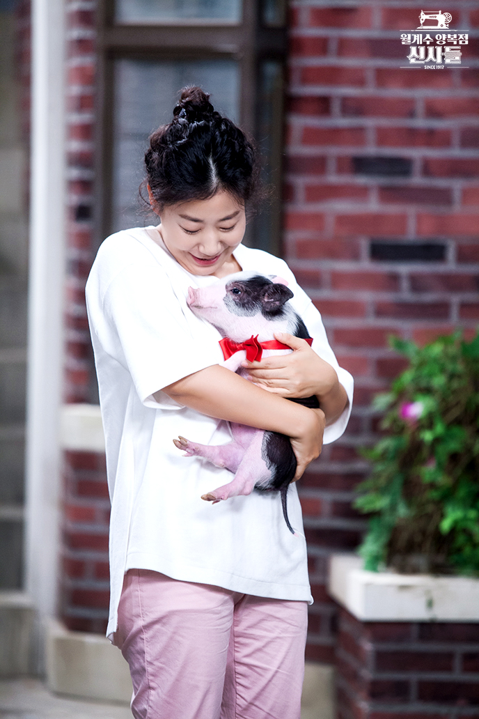 《月桂树西装店的绅士们》剧照第59张图片