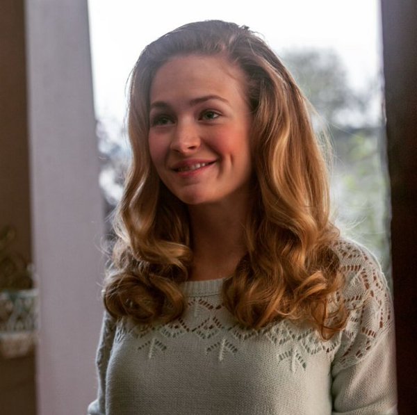 《丘奇先生》海报