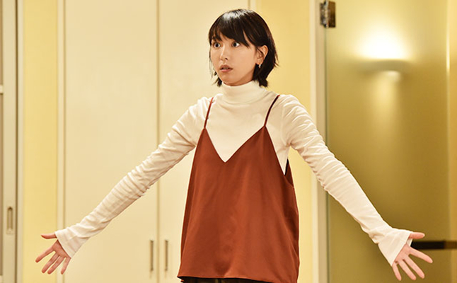 《逃避虽可耻但有用》剧照第35张图片