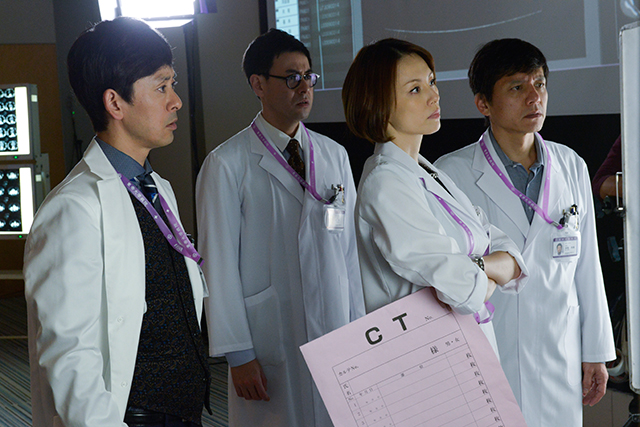 《X医生：外科医生大门未知子第4季》剧照