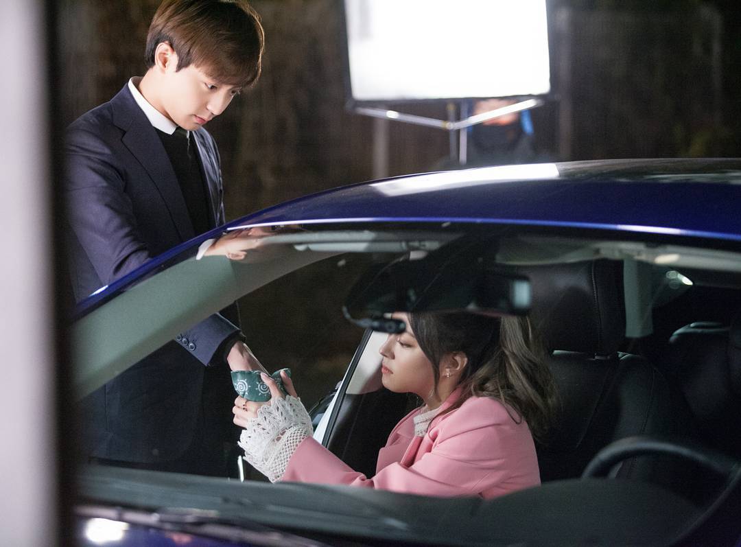 《月桂树西装店的绅士们》剧照第36张图片