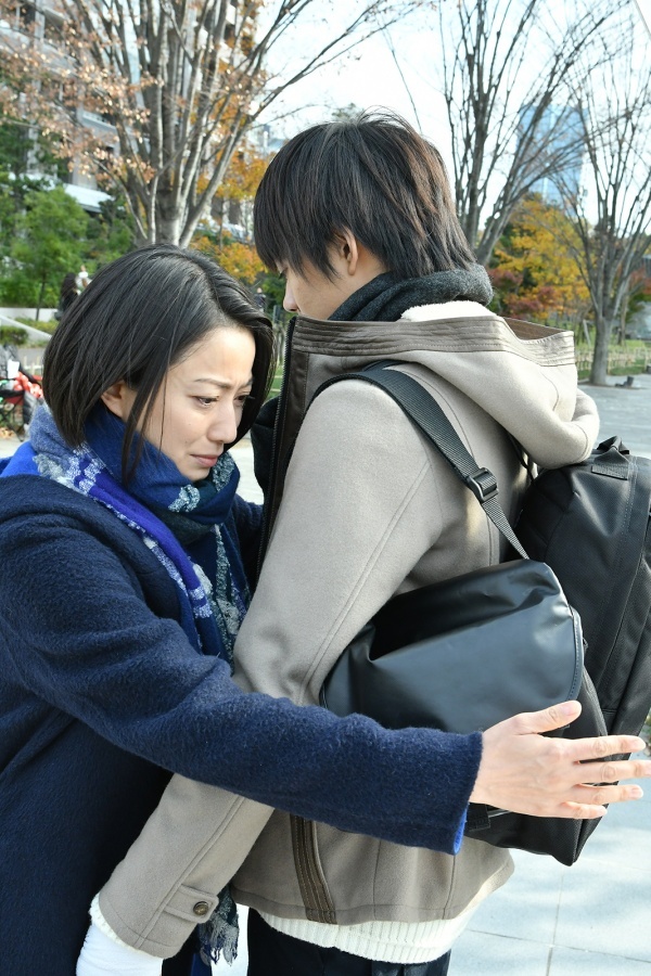 《砂之塔：知道太多事情的邻居》剧照