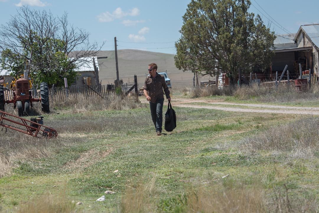 《赴汤蹈火》剧照第31张图片