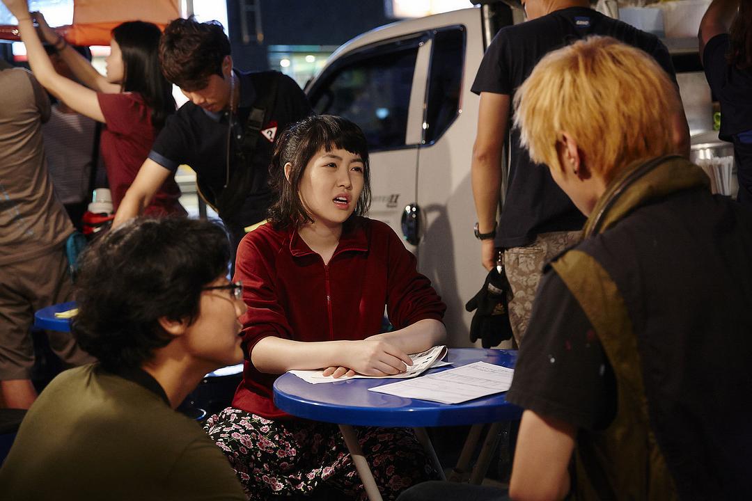 《奇怪的她》海报第35张图片