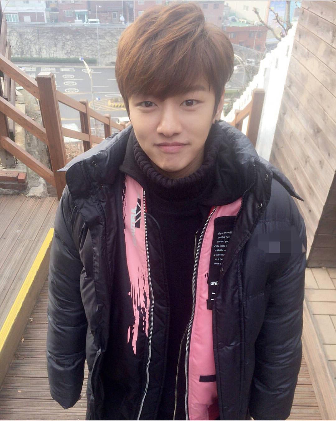 《蓝色大海的传说》剧照第55张图片