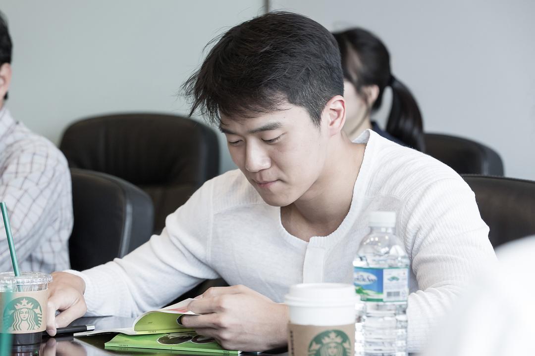 《1%的可能性》海报第46张图片