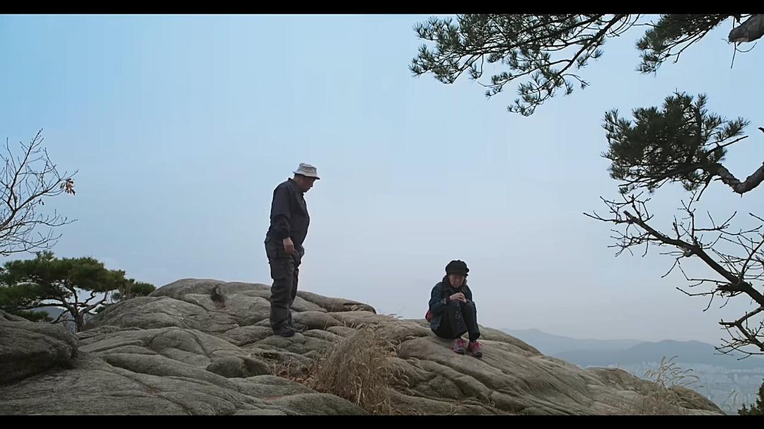 《酒神小姐》剧照第54张图片