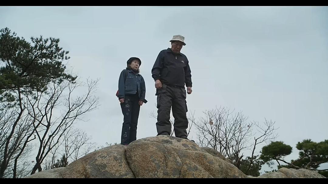 《酒神小姐》剧照第49张图片