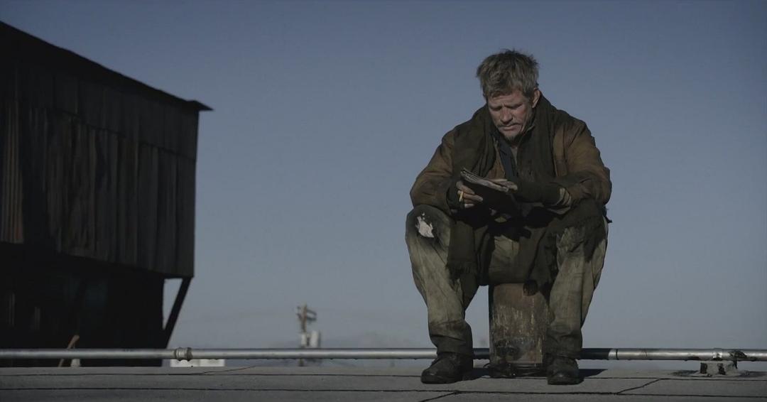 《废纸板拳击手》剧照