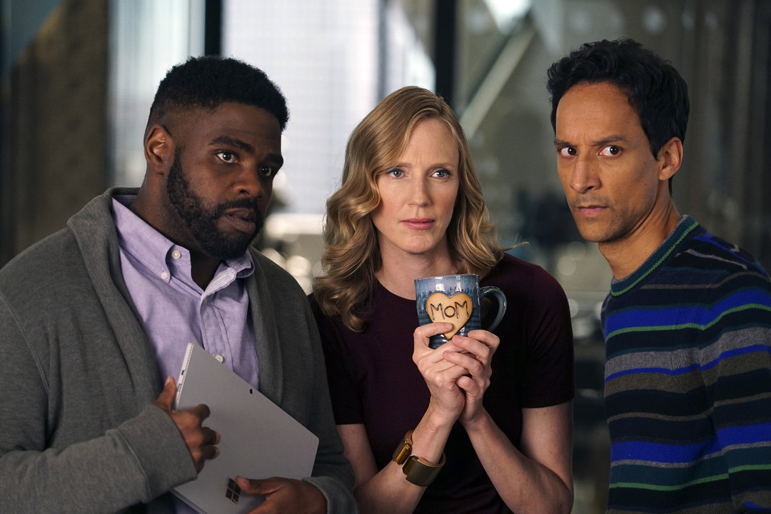 《无能为力》海报第13张图片