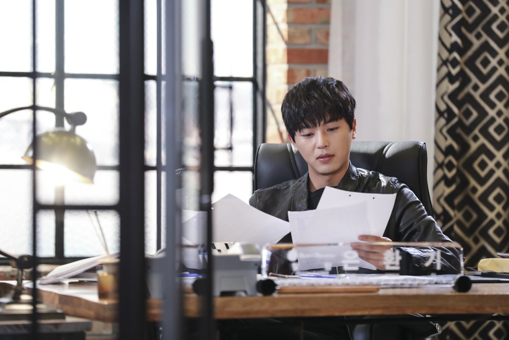 《内向的老板》剧照第18张图片