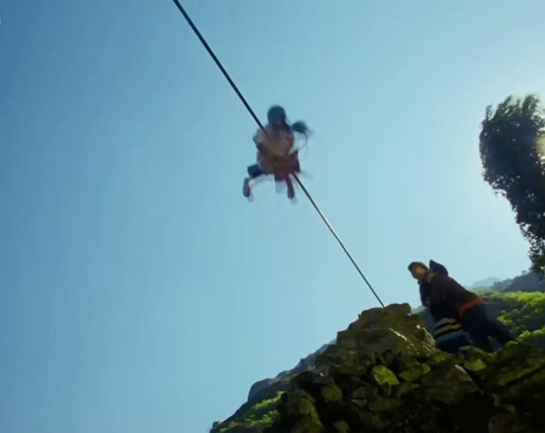 《走路上学》剧照第38张图片