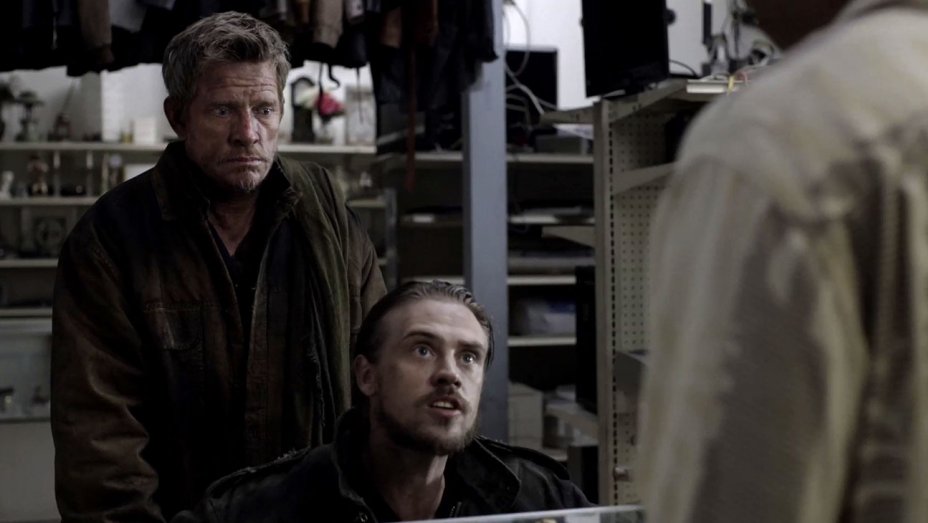 《废纸板拳击手》剧照