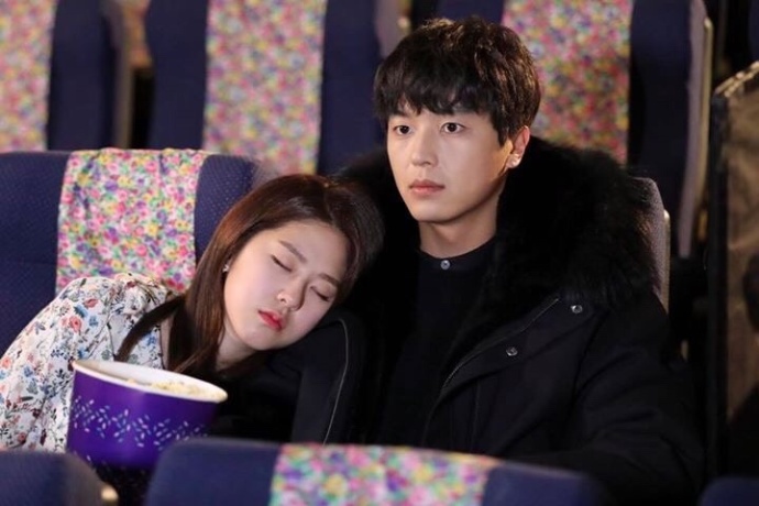 《内向的老板》剧照第14张图片