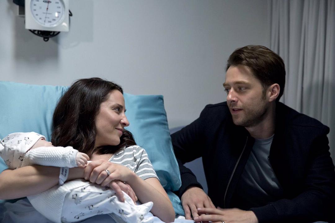 《代班》剧照第8张图片