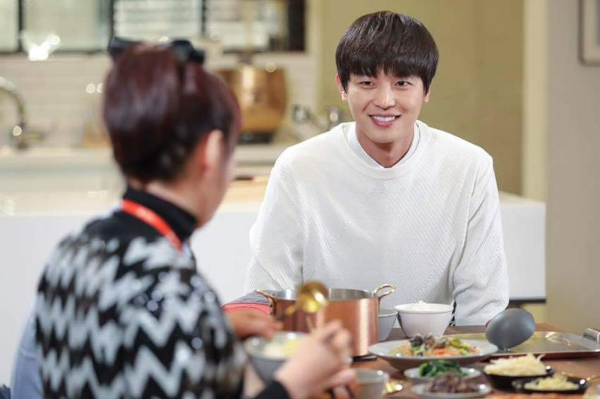 《内向的老板》剧照第45张图片