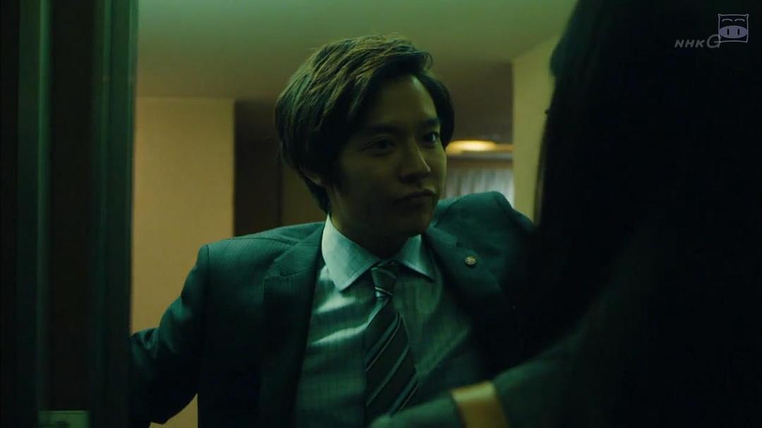 《Thrill红之章警视厅庶务科瞳的破案笔记》海报第50张图片