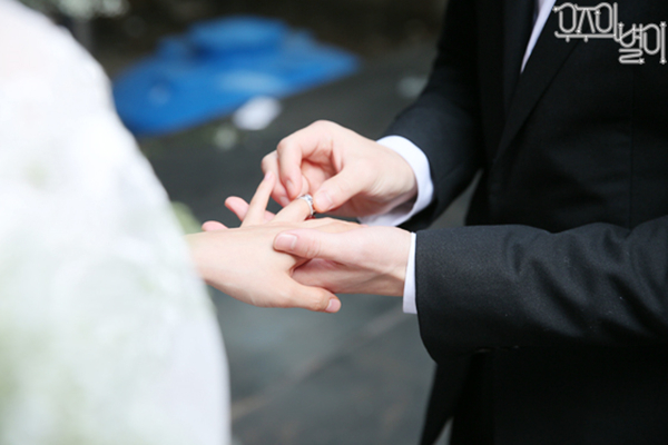 《三色幻想：宇宙之星》海报第51张图片