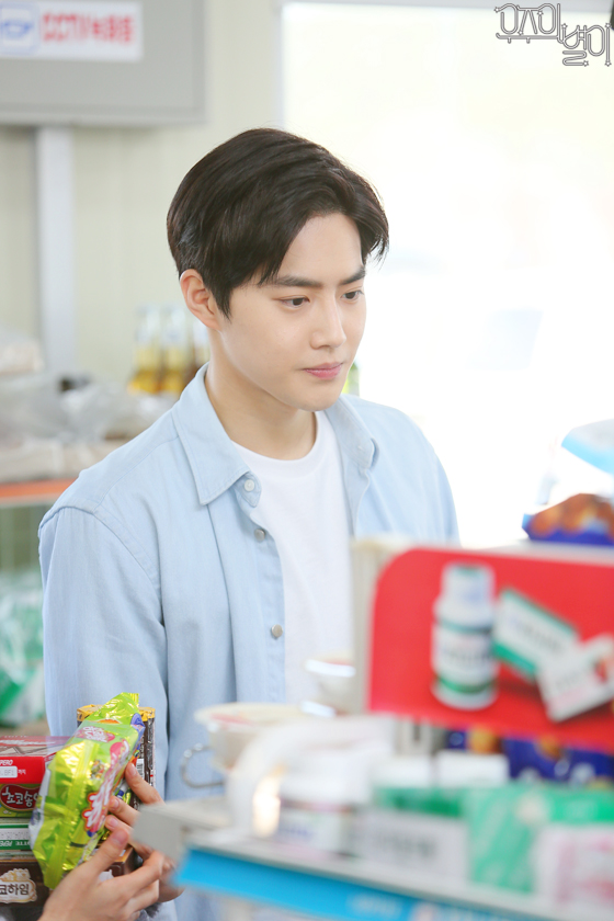 《三色幻想：宇宙之星》海报第42张图片