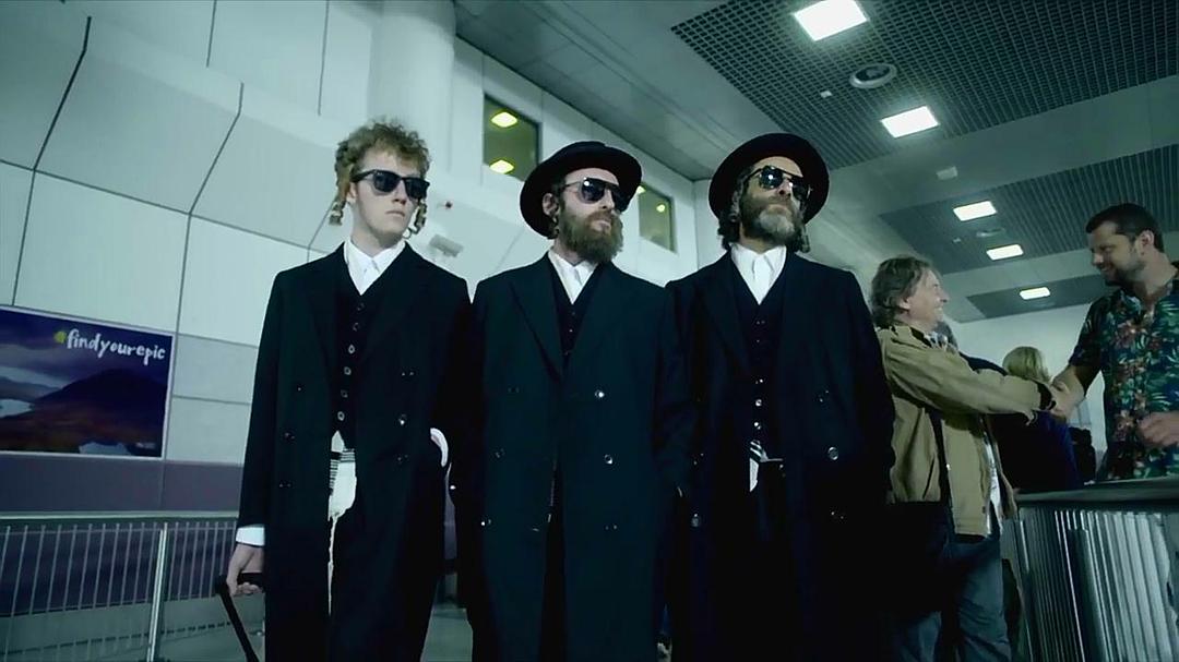 《偷拐抢骗第一季》剧照