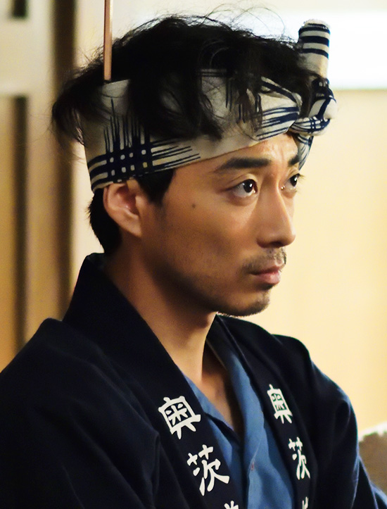 《雏鸟》剧照第12张图片