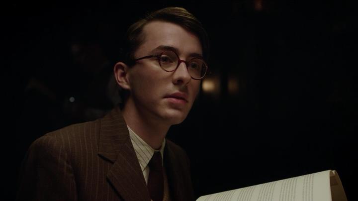 《衰落与瓦解》剧照