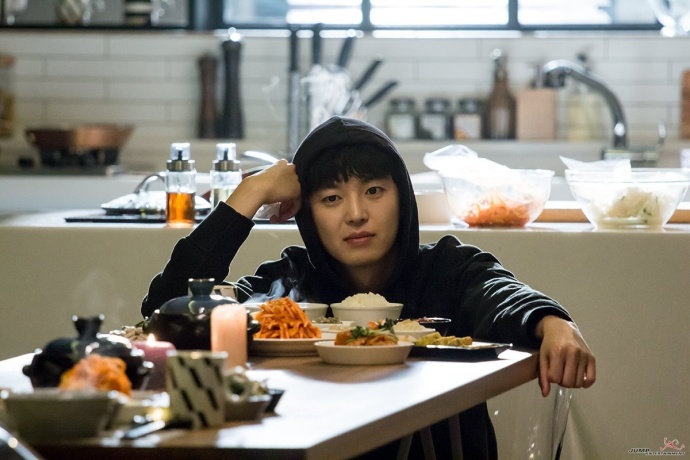 《内向的老板》剧照第38张图片