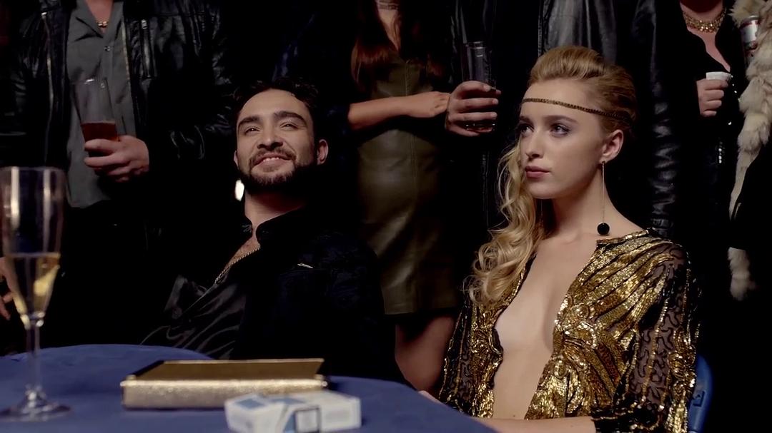 《偷拐抢骗第一季》剧照第25张图片