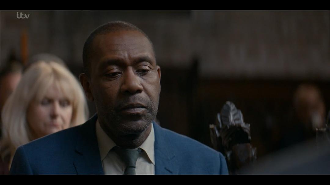 《小镇疑云第三季》海报第27张图片