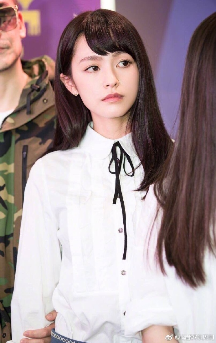 网络剧《同学两亿岁》...