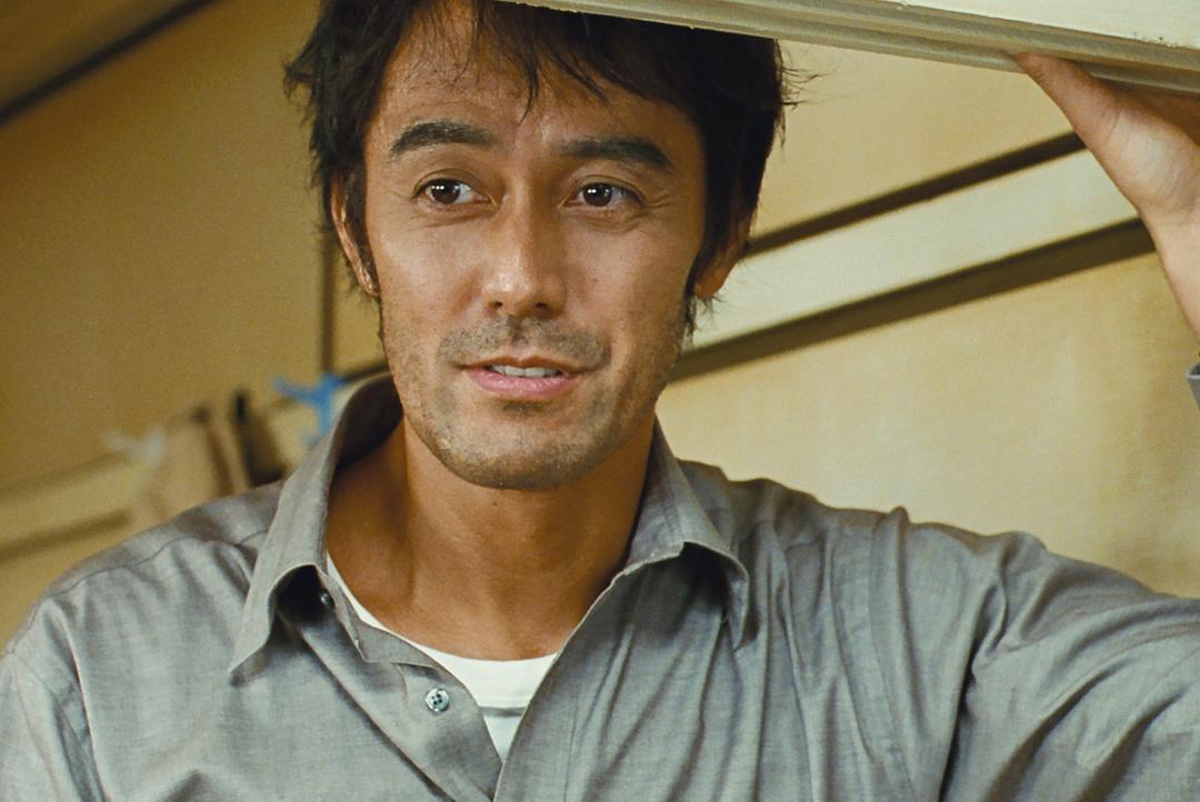 《比海更深》剧照第12张图片