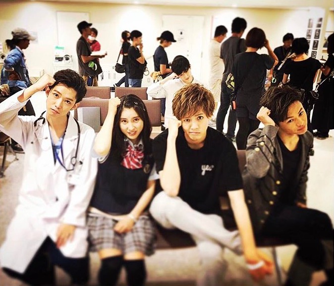 《哥哥太爱我了怎么办》剧照第22张图片