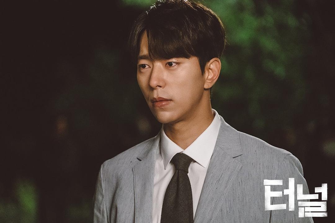 《隧道》剧照第54张图片