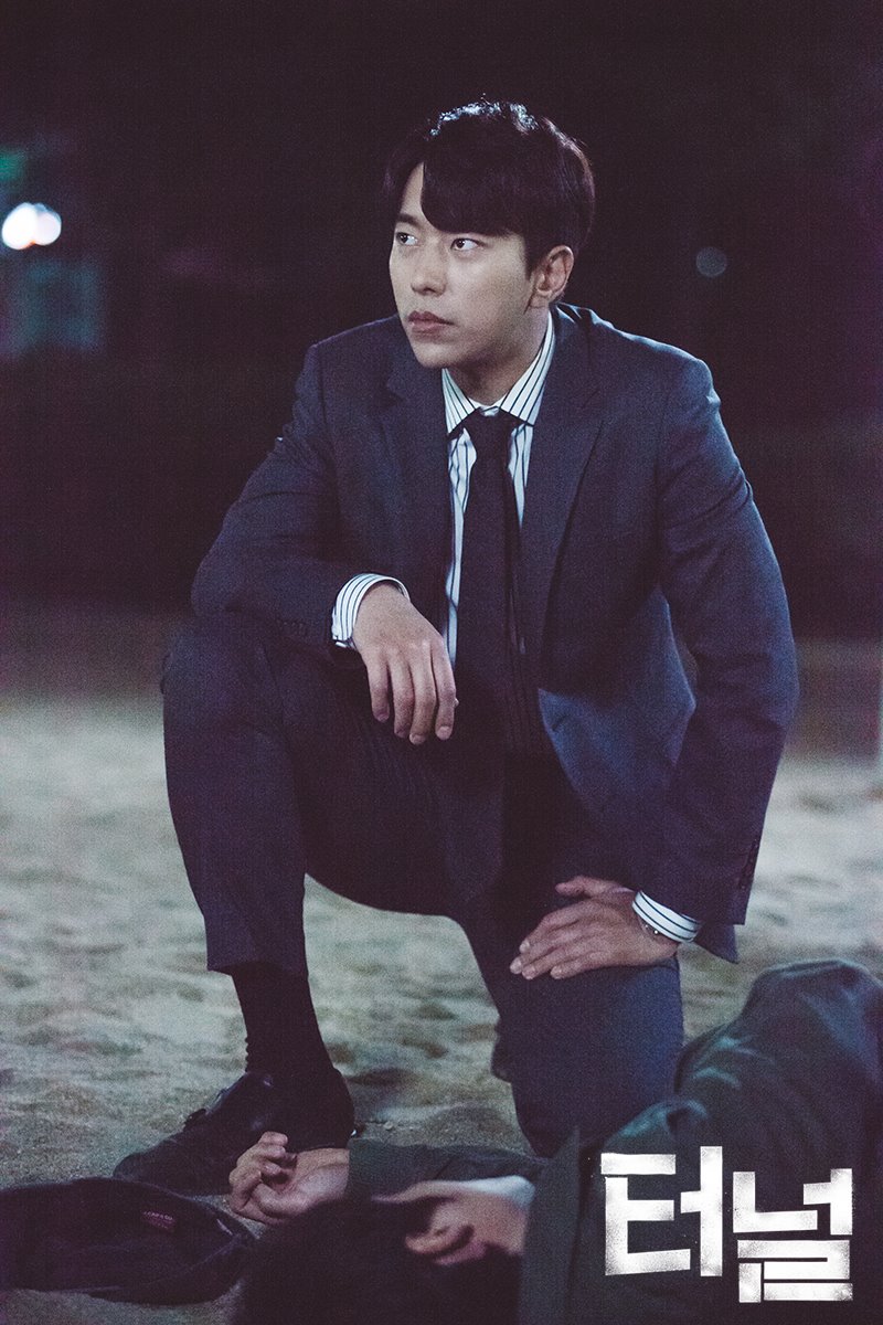 《隧道》剧照第29张图片