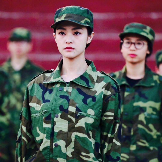 《同学两亿岁》剧照第50张图片