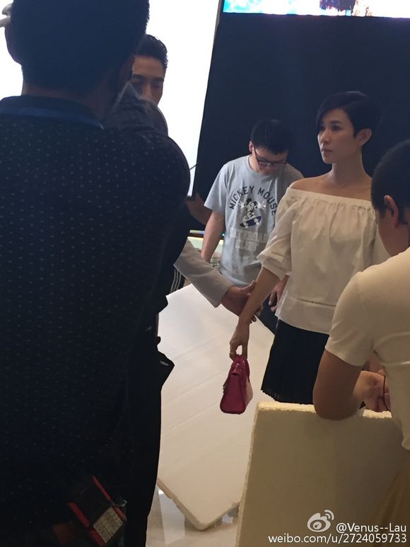 《赌城群英会》剧照第16张图片