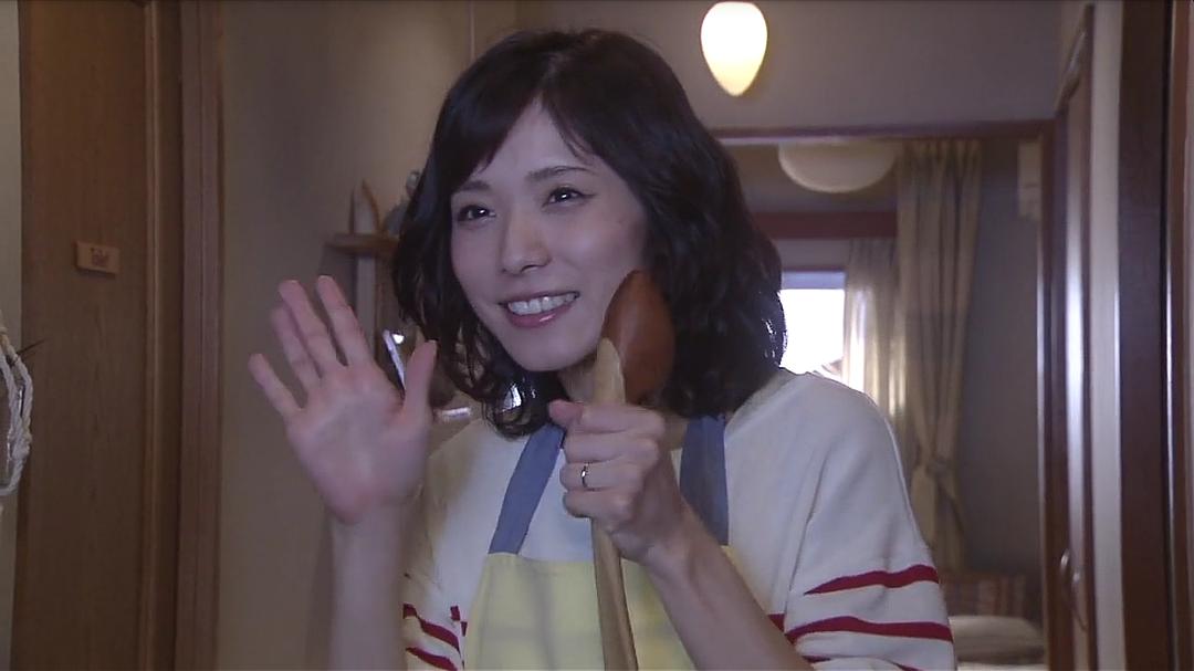 《我的丈夫工作无能》剧照