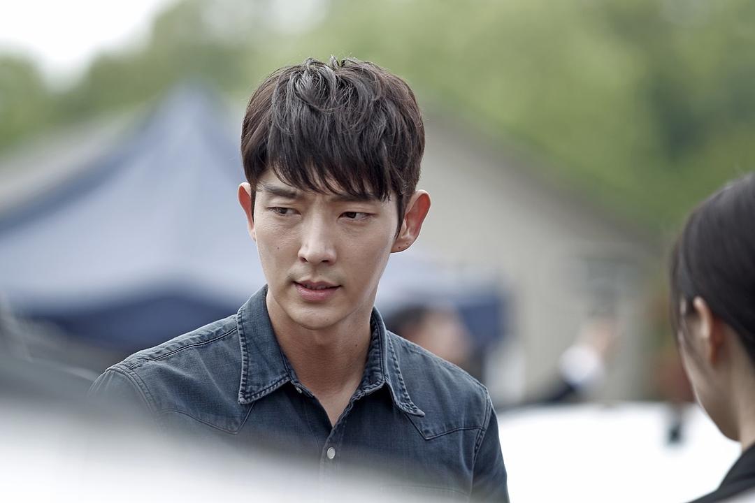 《犯罪心理》剧照第14张图片