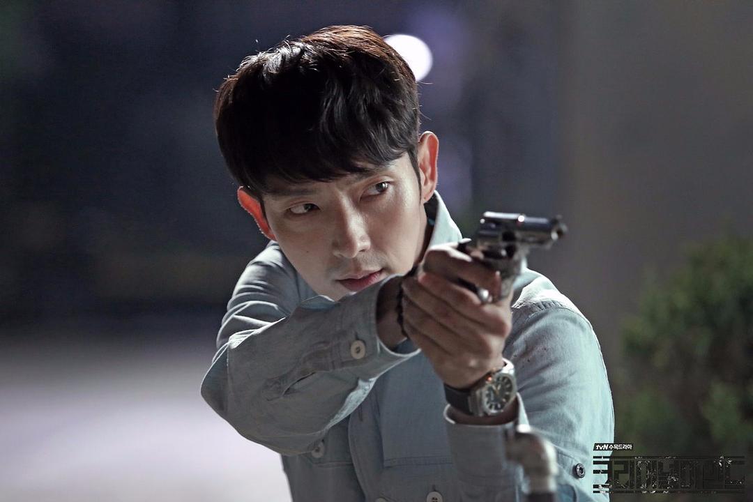 《犯罪心理》剧照第19张图片