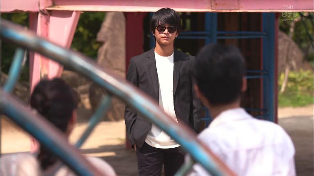 《脑中埋藏了智能手机》剧照第43张图片