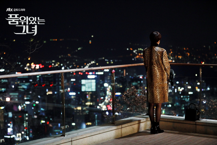 《有品位的她》剧照第50张图片