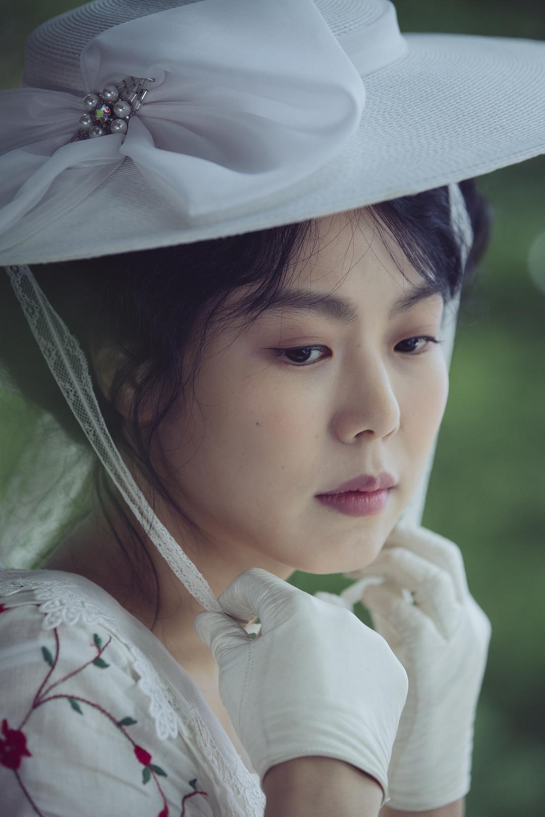 《小姐》剧照第19张图片