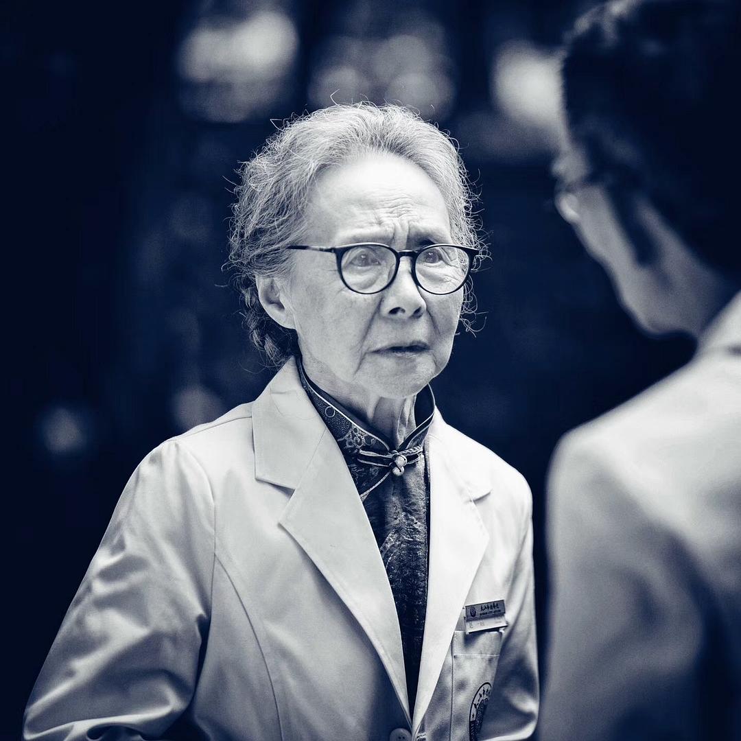 《疯人院》剧照第35张图片