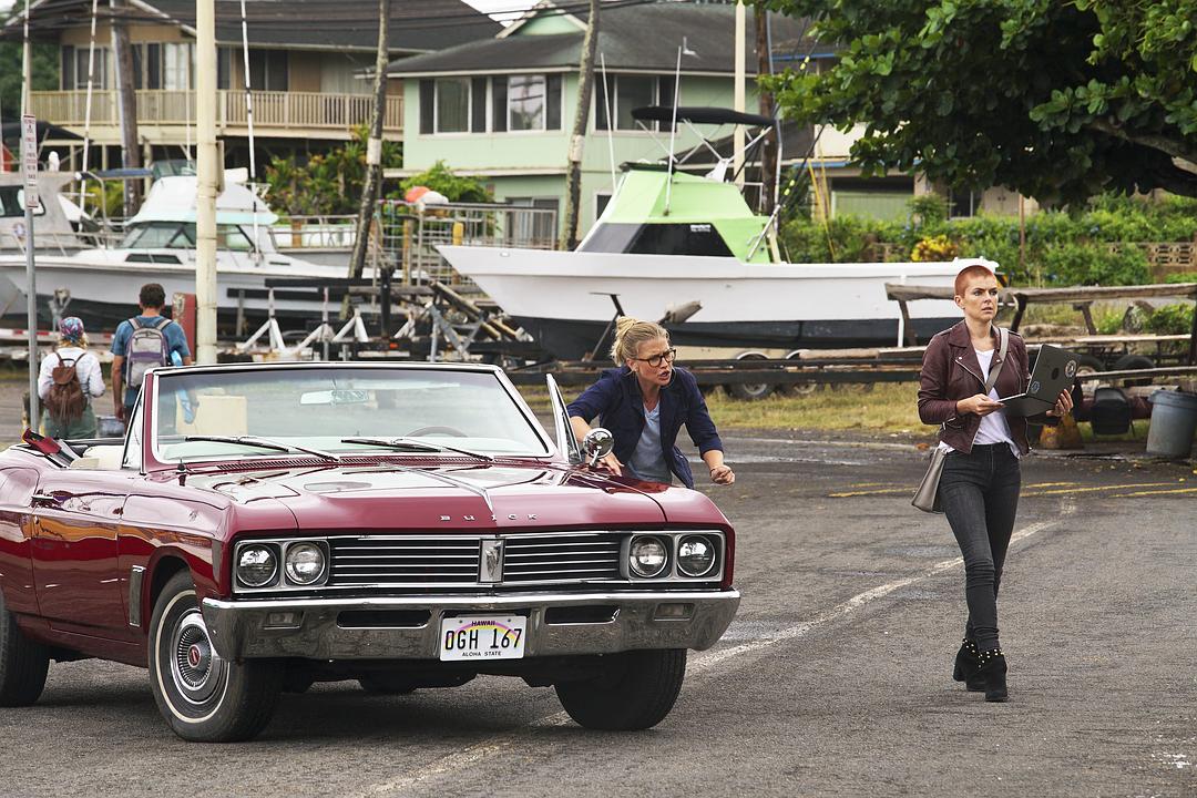 《异人族》海报第44张图片