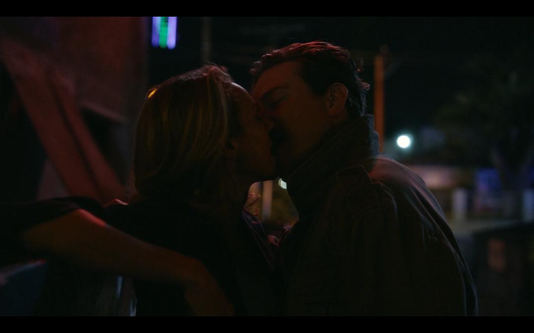 2看这架势，姐姐是要...